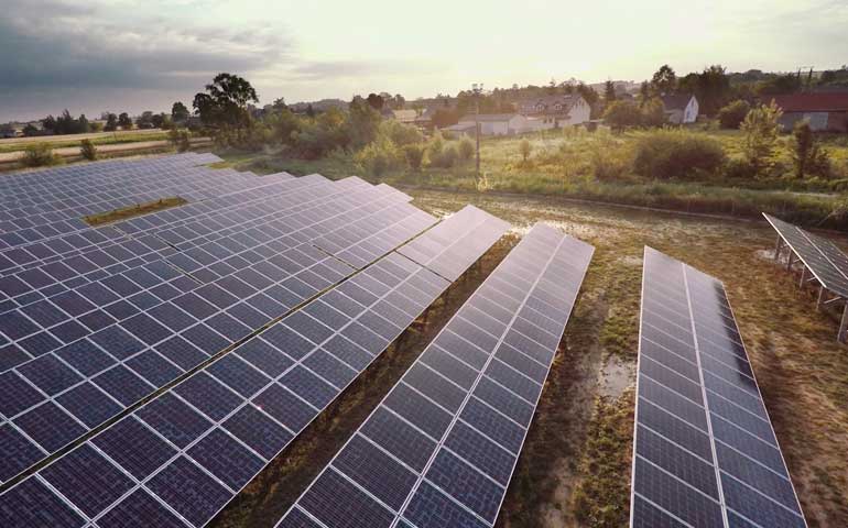 Największa farma fotowoltaiczna Energi powstaje w gminie Kotla